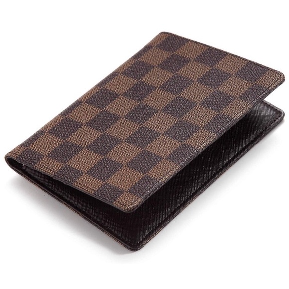 Lux WOMAN’S BROWN checkered  RFID Passport Holder - Picture 3 of 8